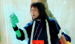 Hết bắt Pokemon, Bảo Chung chuyển sang múa võ kiếm hiệp